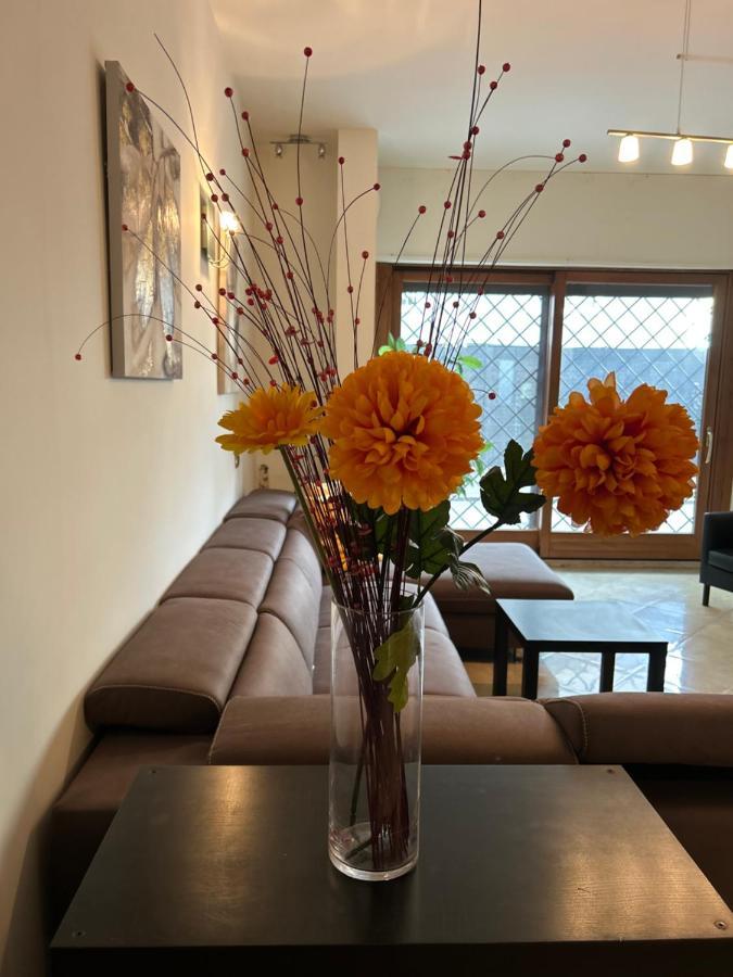 Carpegna Luxury Apt With Terrace ローマ エクステリア 写真